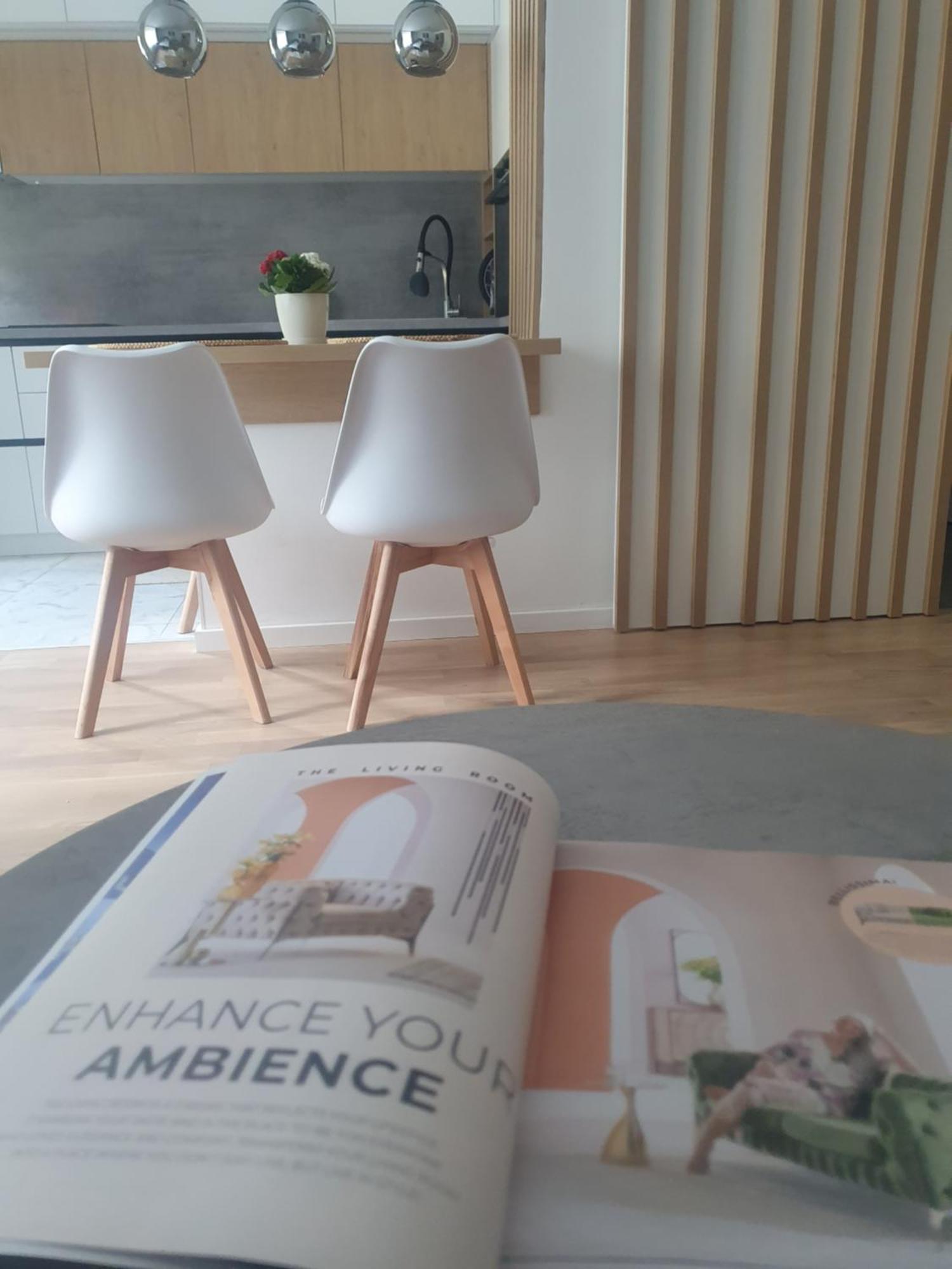 Apartment Charm *